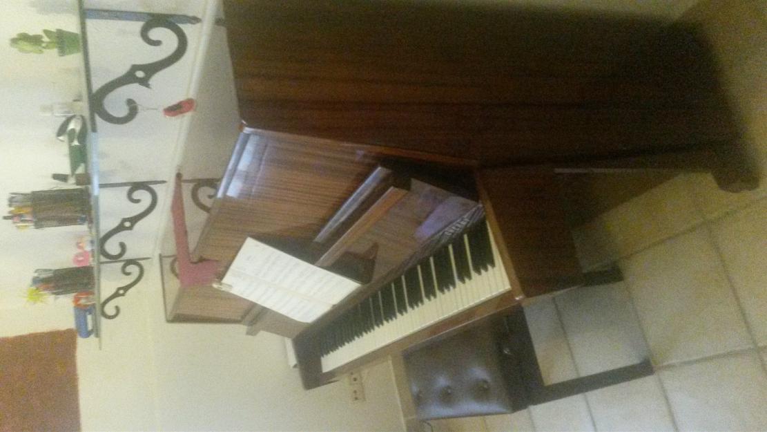 Piano Acústico