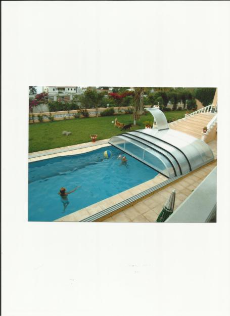 cubierta piscina y bomba de calor
