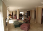 Apartamento con 4 dormitorios se vende en Marbella, Costa del Sol - mejor precio | unprecio.es