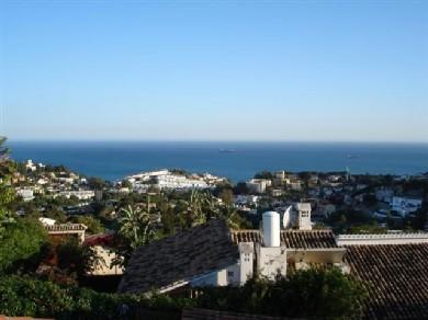 Chalet con 5 dormitorios se vende en Malaga, Costa del Sol