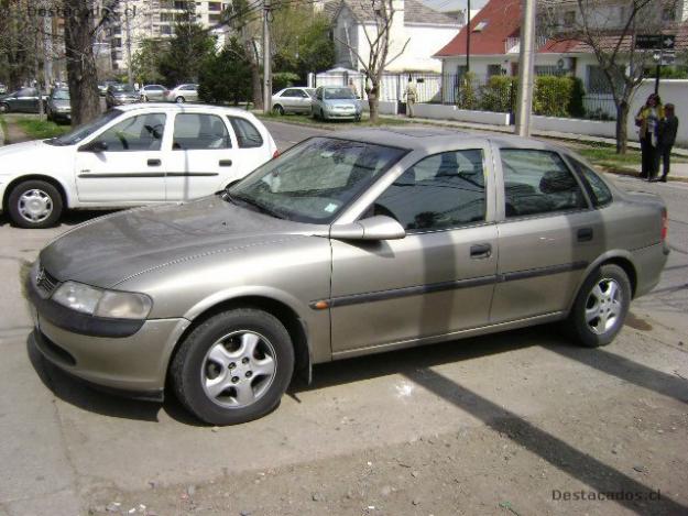 SE VENDE DESPIECE O COCHE COMPLETO OPEL VECTRA DTI