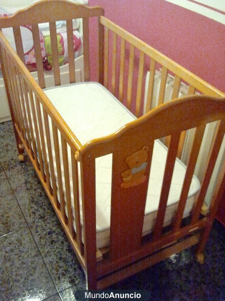 SE VENDE CUNA bebe MADERA MARCA \