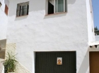 Adosado con 4 dormitorios se vende en Tolox - mejor precio | unprecio.es