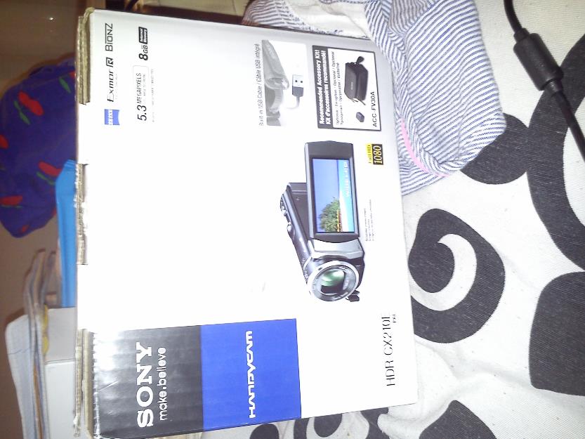 pequeña y comoda camara de video sony handycam