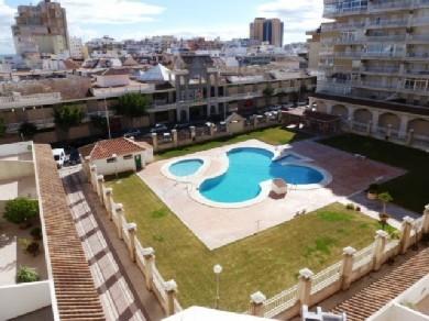 Apartamento con 3 dormitorios se vende en Fuengirola, Costa del Sol