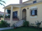 Chalet con 6 dormitorios se vende en Alhaurin de la Torre - mejor precio | unprecio.es