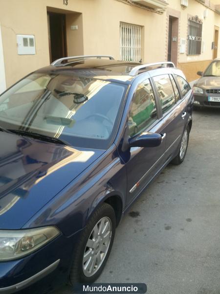 se vende estupendo renault megane