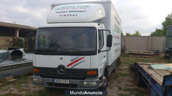 mercedes atego 815