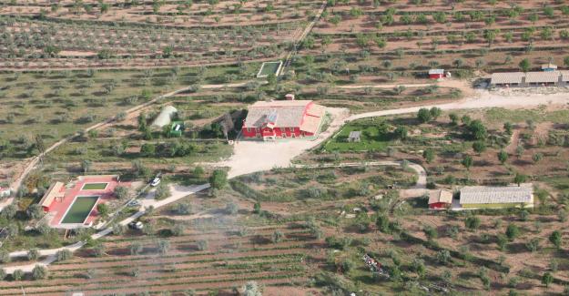 Se vende GRANJA ESCUELA en pleno funcionamiento