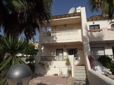 Apartamento con 2 dormitorios se vende en Las Ramblas de Orihuela