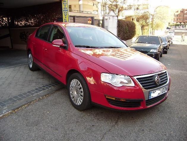 VOLKSWAGEN PASSAT  2.0TDI ADVANCE
