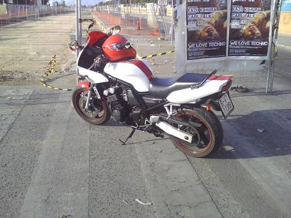 Yamaha Fazer 600