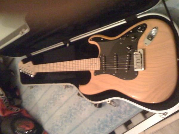 Fender Stratocaster USA + Marshall Valvstate