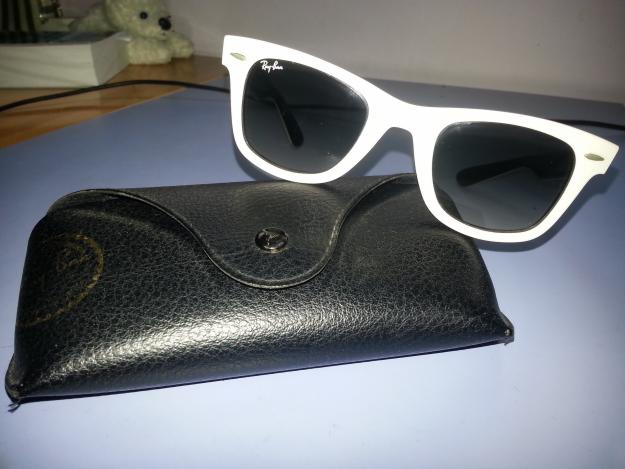 Vendo ray-ban wayfarer originales color blanco-negro