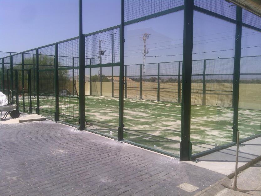 Instalacion de pistas de padel - ghv inmocons