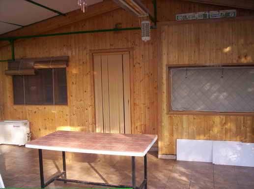 se vende parcela con casa de madera y caravana en camping privado de DAganzo