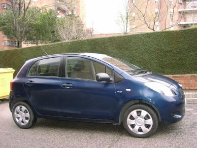 Toyota Yaris 1.4D-4D Blue