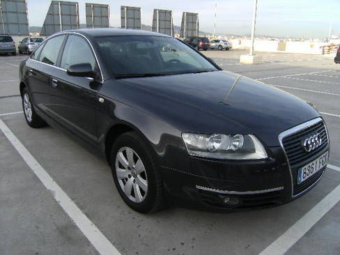 Audi A6 2.7 TDi 180cv MULTI-TRONIC con NAVEGADOR, F.I.S a color...