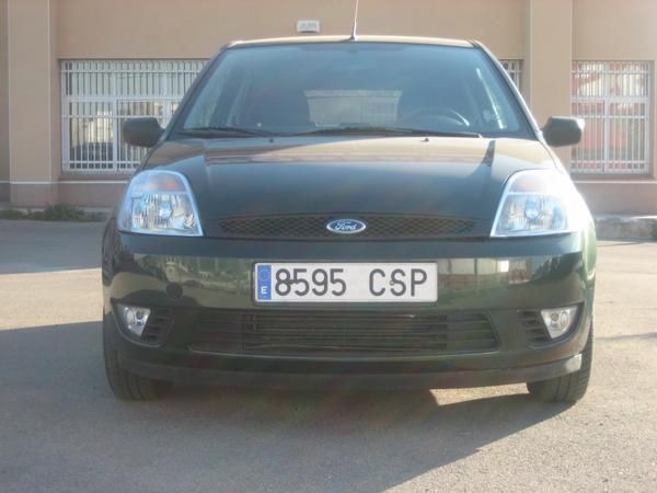 FORD FIESTA TDCI (UN DEPOSITO=1000 Km)