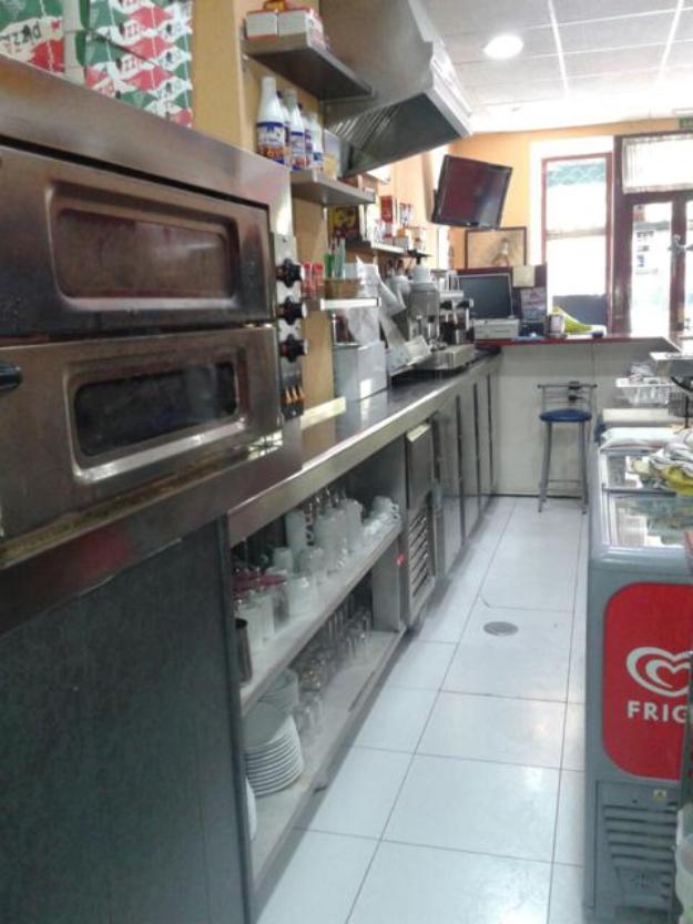 Traspaso Cafetería con s/h 50m² con terraza en Alcorcón, zona Las Retamas