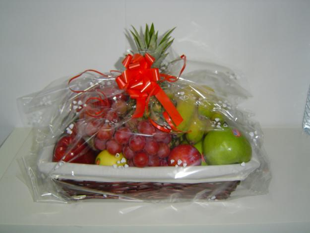 cestas de frutas selectas para regalo