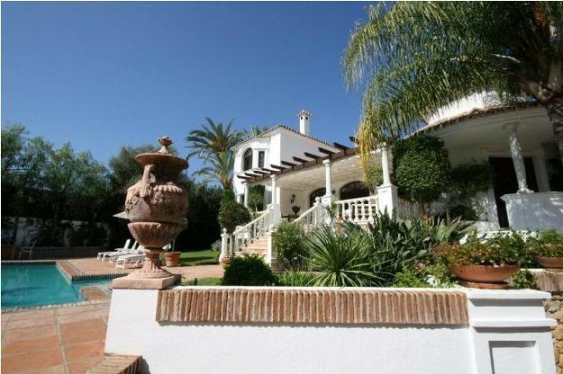 Villas a la venta en New Golden Mile Costa del Sol