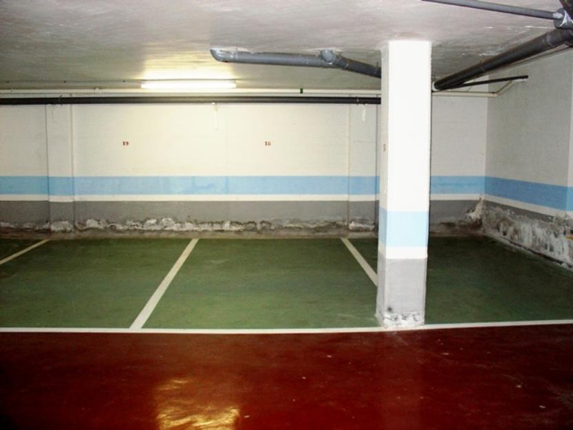 Plaza de aparcamiento en venta o alquiler en C/. Avila, 34