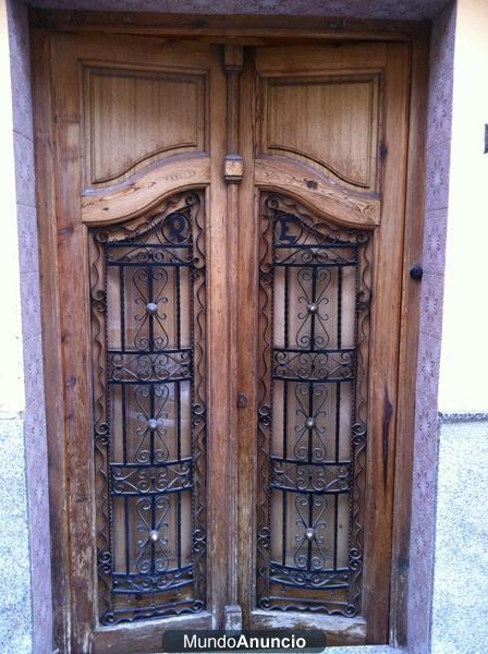 puerta antigua de madera, ventanas y puertas interiores