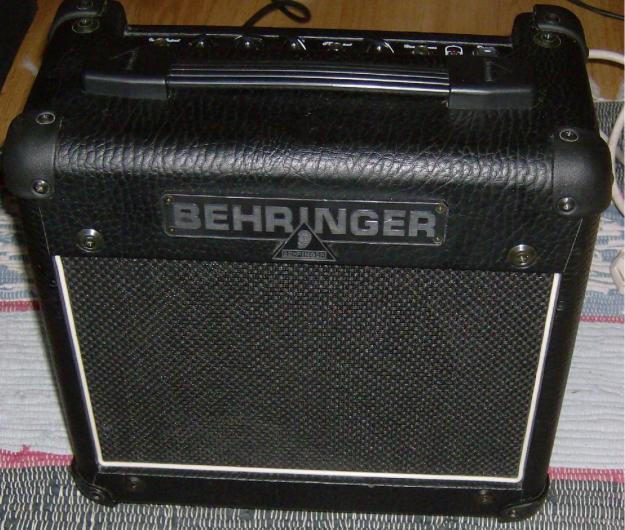 Amplificador de guitarra eléctrica Behringer X 15 W