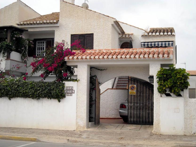 Chalet de dos plantas en Bahía de Mazarrón