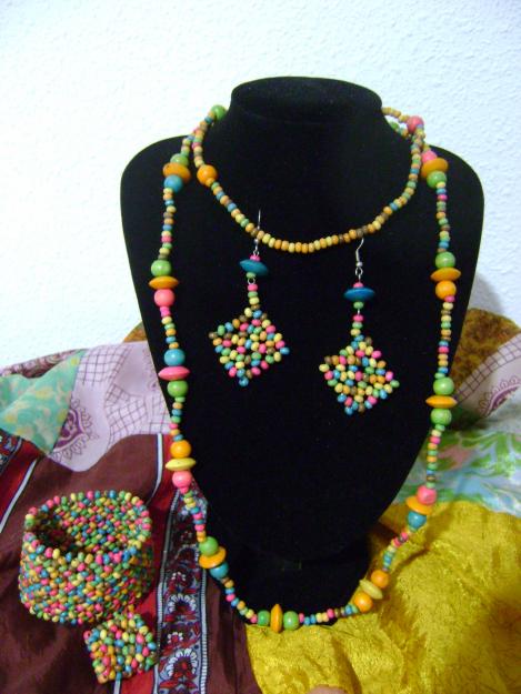 COLLARES ARTESANALES