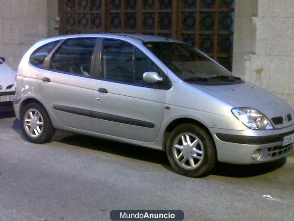 Se vende Renault Megane Scenic 2002