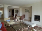 Apartamento con 2 dormitorios se vende en Benahavis, Costa del Sol - mejor precio | unprecio.es
