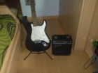 Se vende guitarra electrica + complementos - mejor precio | unprecio.es