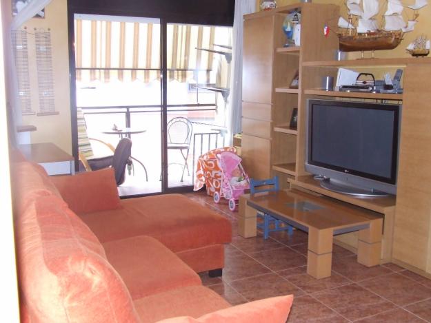 urge vender piso en exelente estado