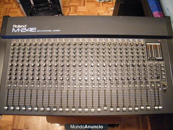 Vendo Mesa de mezclas Roland M-24E