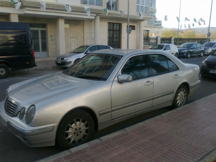 Mercedes e-320 diesel perfecto estado