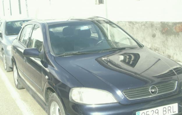 VENDO  ASTRA 1.8  16V  ELEGANT