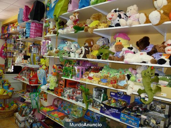 peluches y dinosaurios