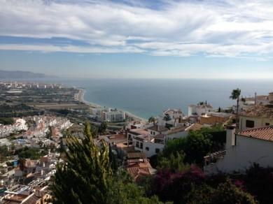 Chalet con 4 dormitorios se vende en Nerja, Costa del Sol, Axarquia