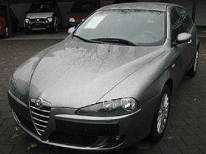 Alfa Romeo 147 1.9 JTD M-Jet Distinctive