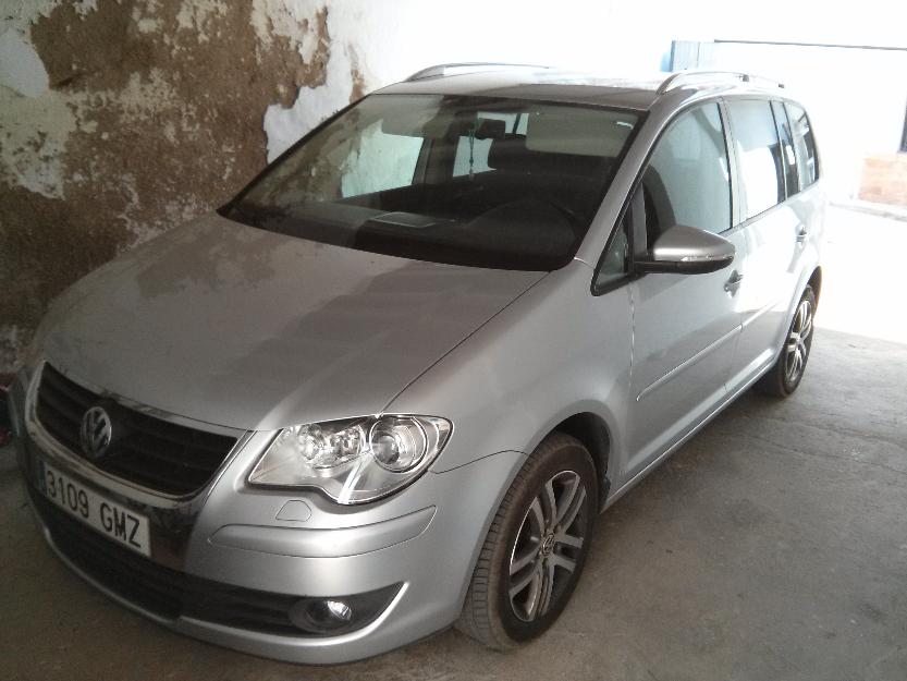 Se vende Wolkswagen Touran