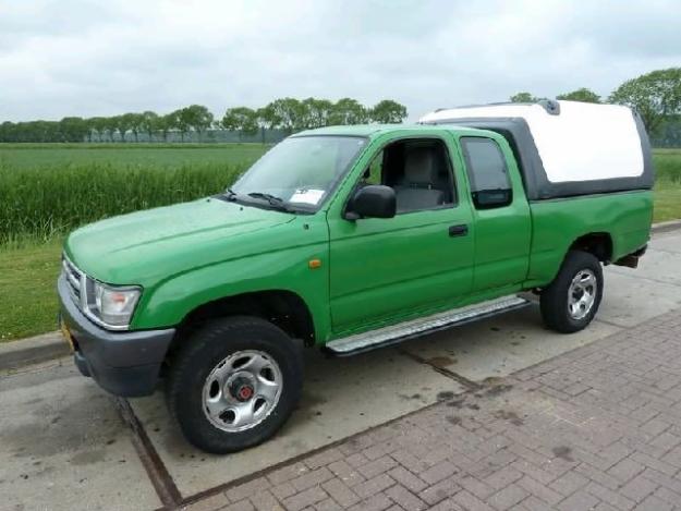 Toyota Hi-Lux 2.4 D X-CAB4WD doubble cabina