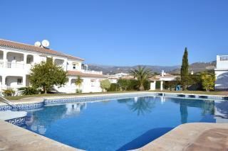 Apartamento en residencia : 4/4 personas - piscina - vistas a mar - torrox  malaga (provincia de)  andalucia  espana