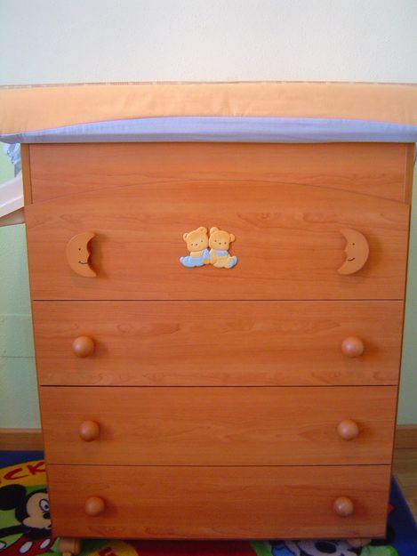 MUEBLE CAMBIADOR CON BAÑERA