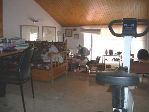 Casa pareada en Corbera de Llobregat