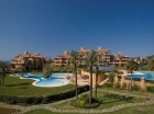 Apartamento con 3 dormitorios se vende en Estepona, Costa del Sol - mejor precio | unprecio.es