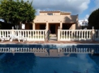 Chalet con 3 dormitorios se vende en Mijas Costa, Costa del Sol - mejor precio | unprecio.es