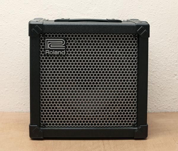 Amplificador Roland Cube 30