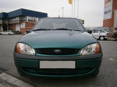 Ford Fiesta 1.3 AMBIENTE 3P